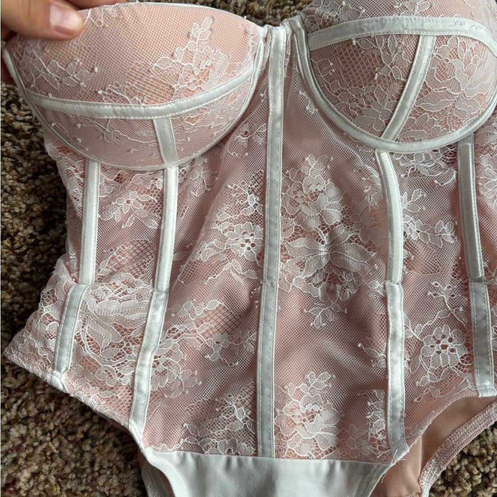 Sold - Picture 4 of 6